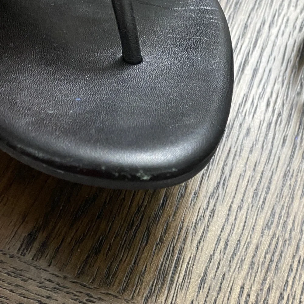 Tory Burch Black Leather Miller Sandals - Picture 6 of 7